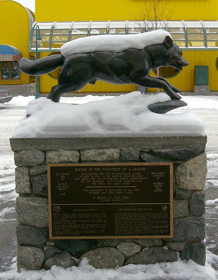 Sled dog statue, downtown Anchorage