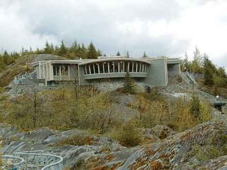 Visitor's Center