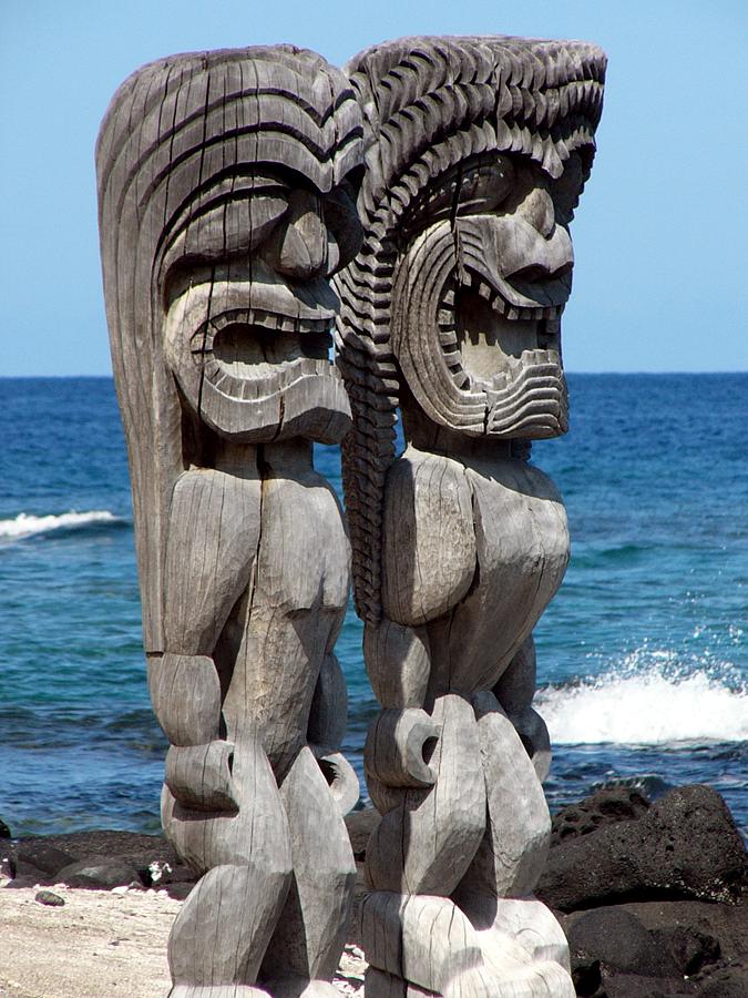 Tiki (Ki'i) at Pu`uhonua o Honaunau