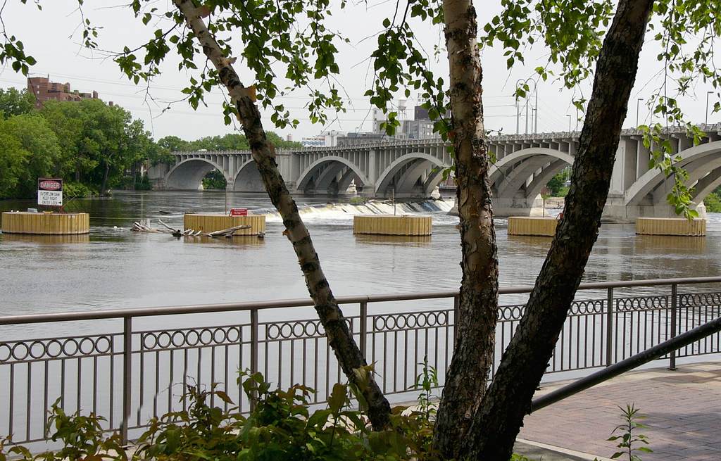 A view of the St Anthony Falls and the 3rd Avenue Bridge