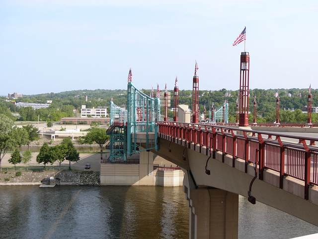 Another view of the Wabasha Bridge