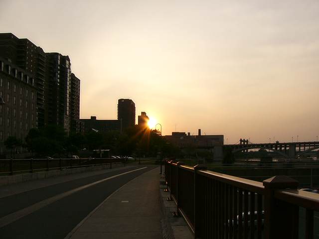 Sunset from the west end of the Stone Arch Bridge
