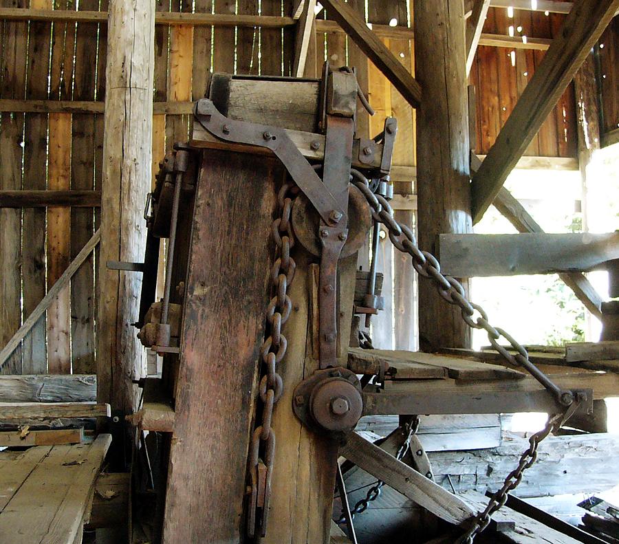 19th century baling machine