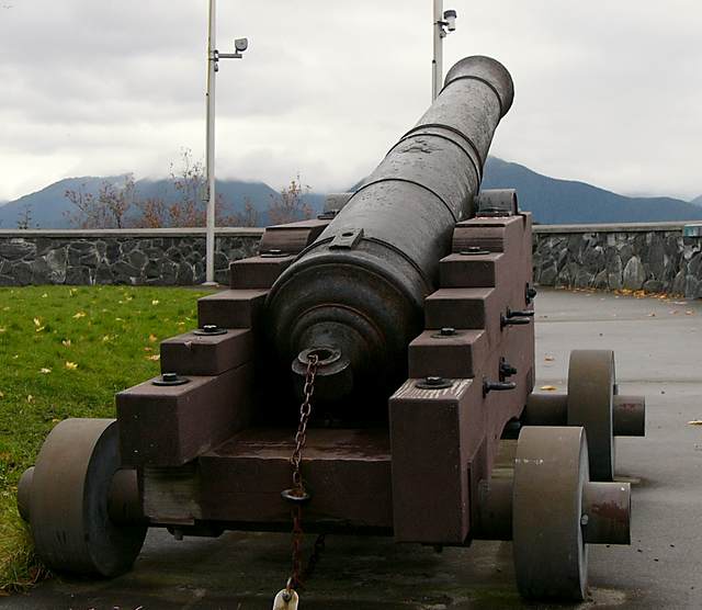 Baranof Castle Hill cannon