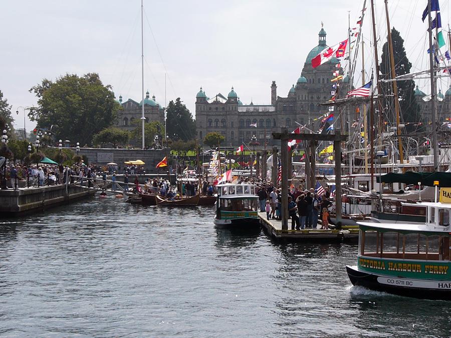 Inner Harbour crowds at the Classic Boat show