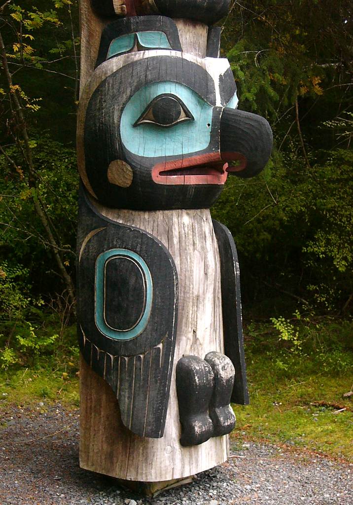 Closeup of Thunderbird on the Gaanaxadi/Raven pole
